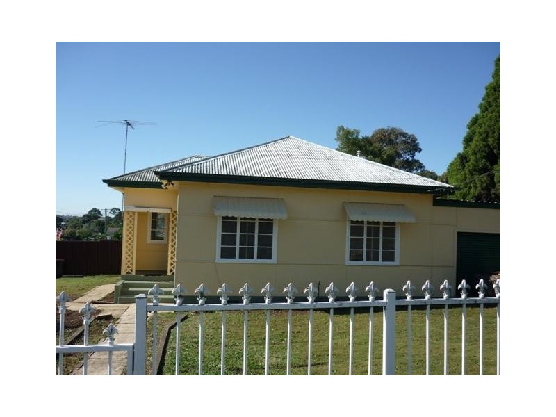 16 AUSTRALIA Street, St Marys NSW 2760