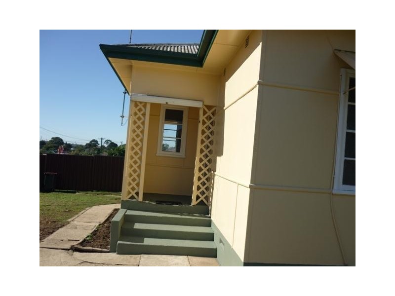 16 AUSTRALIA Street, St Marys NSW 2760