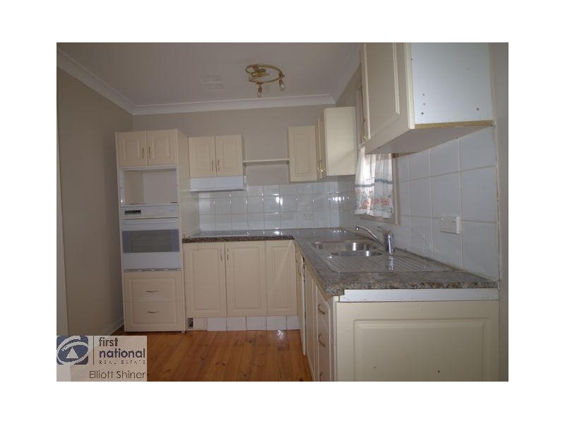 10 Captain Cook Drive, Willmot NSW 2770