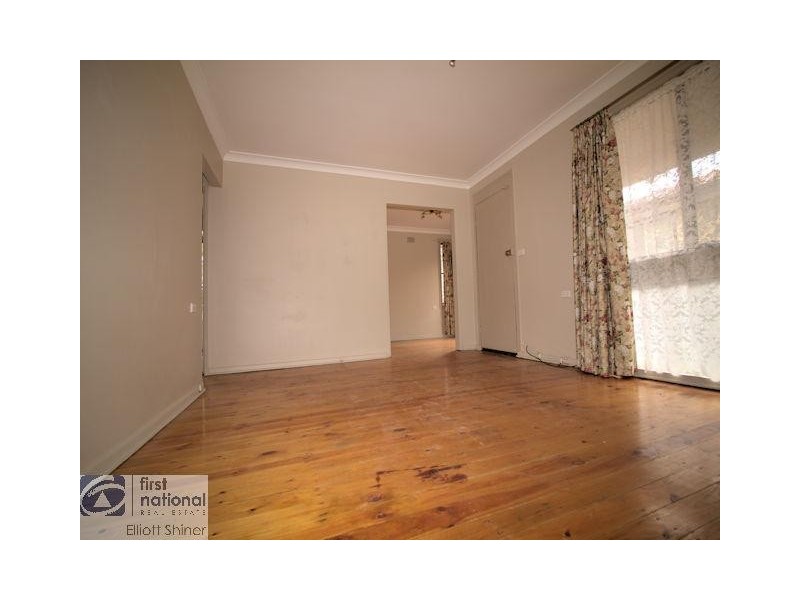 10 Captain Cook Drive, Willmot NSW 2770
