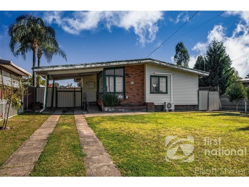 222 Woodstock Avenue, Whalan NSW 2770