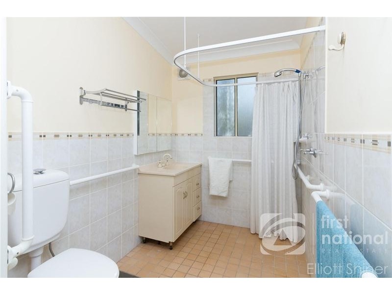 222 Woodstock Avenue, Whalan NSW 2770