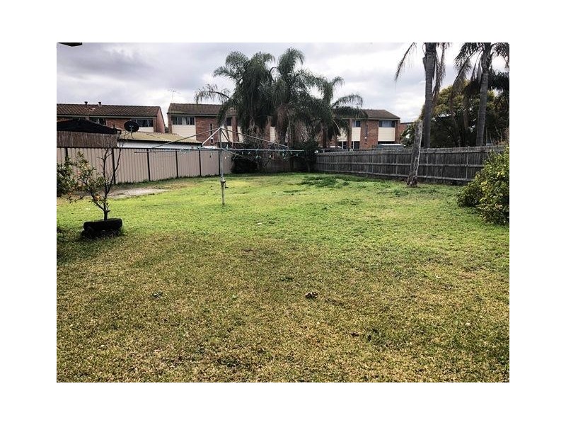 6 Manifold Road, Blackett NSW 2770