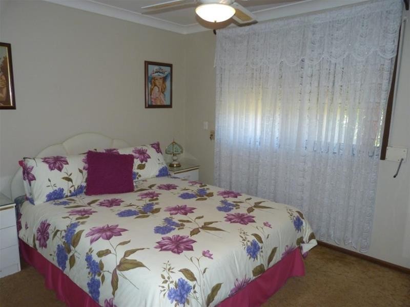 15 Roche Grove, Shalvey NSW 2770