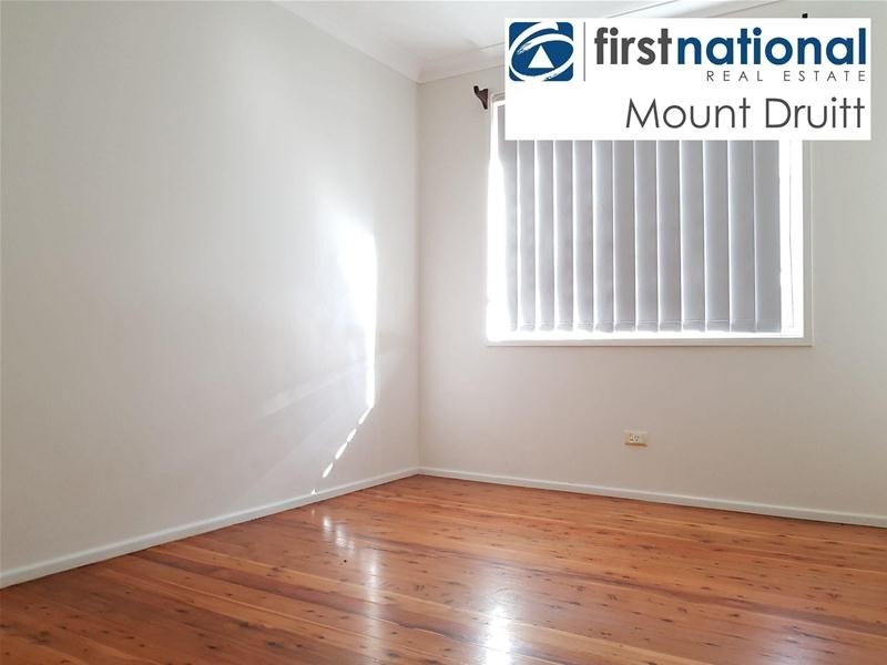 5 Edwin Street, Colyton NSW 2760