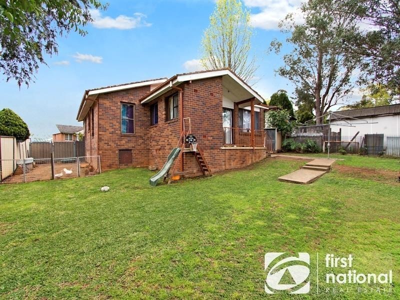 14 Banaro Avenue, Whalan NSW 2770