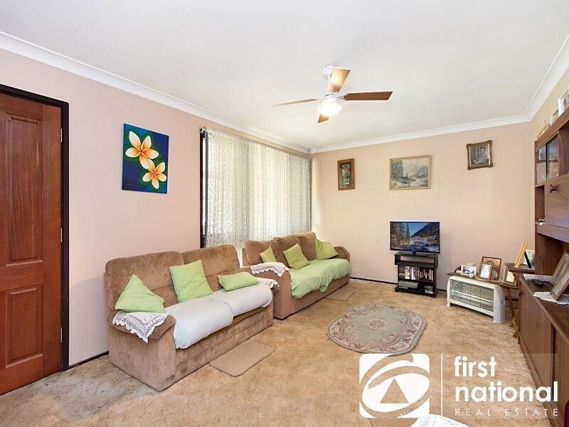 18 MADANG Street, Whalan NSW 2770