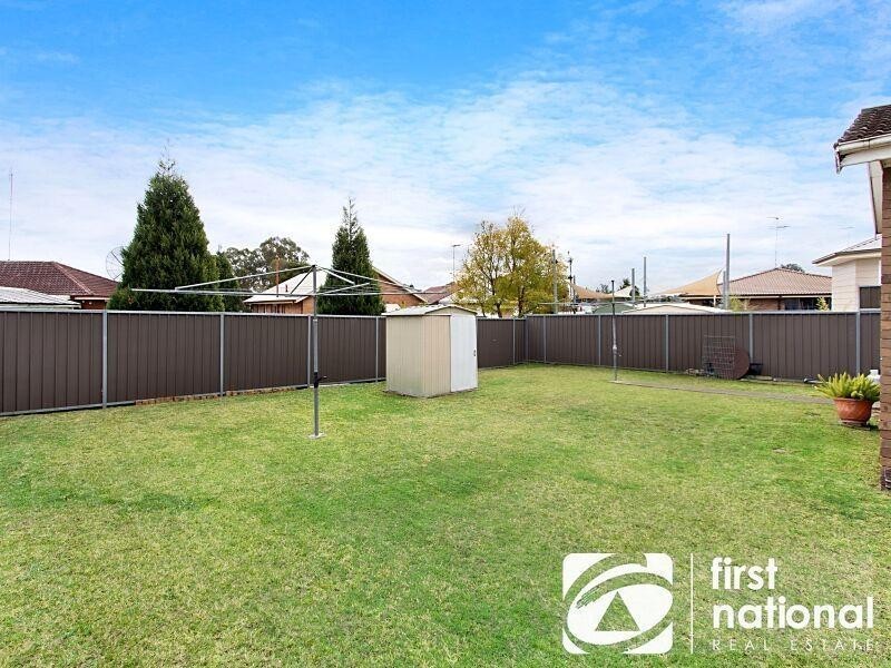 18 MADANG Street, Whalan NSW 2770