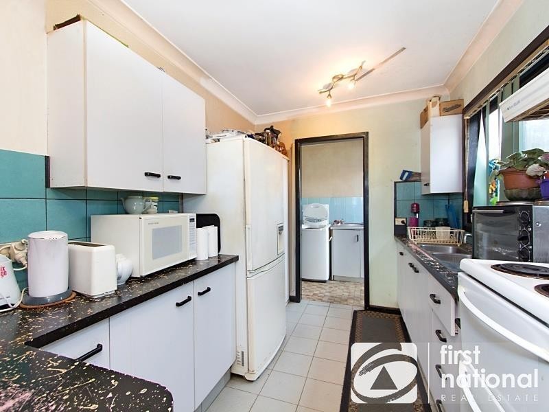 11 Goroka Street, Whalan NSW 2770