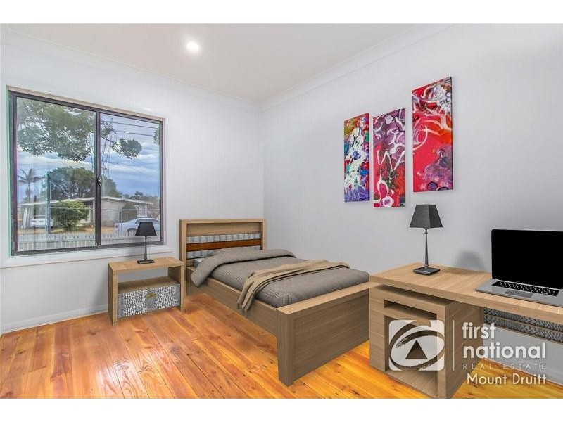 25 Weber Crescent, Emerton NSW 2770