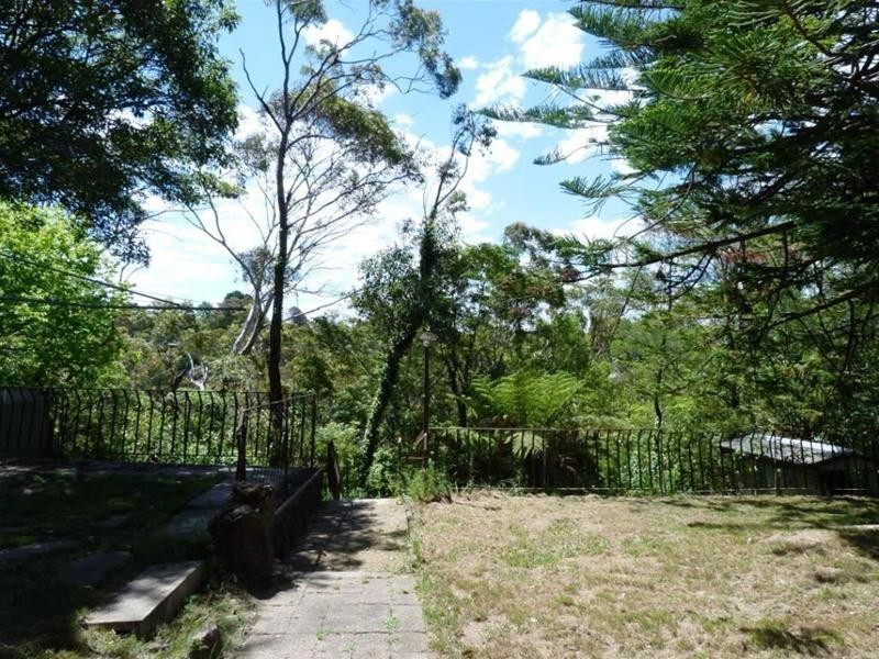 24 Liggins Road, Hazelbrook NSW 2779