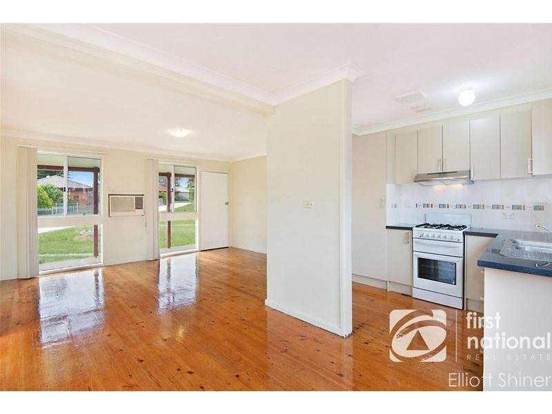 244 Woodstock Avenue, Whalan NSW 2770