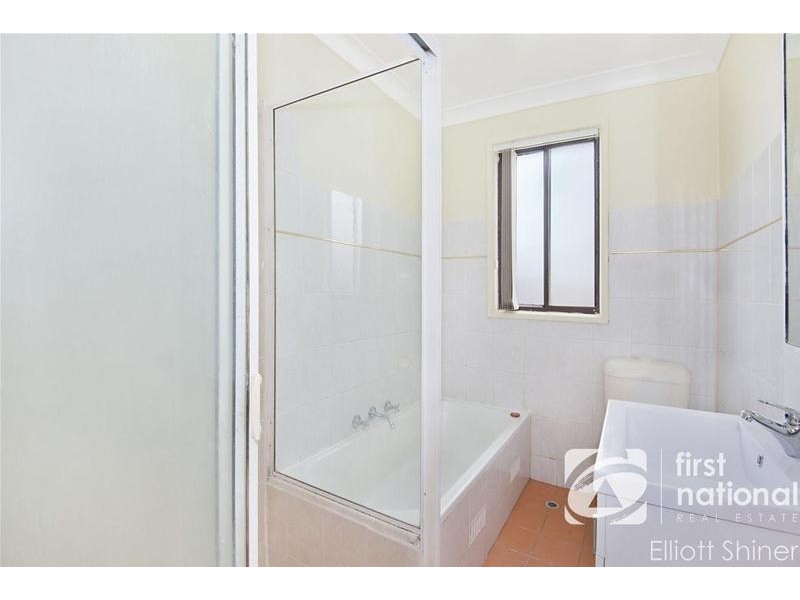 244 Woodstock Avenue, Whalan NSW 2770