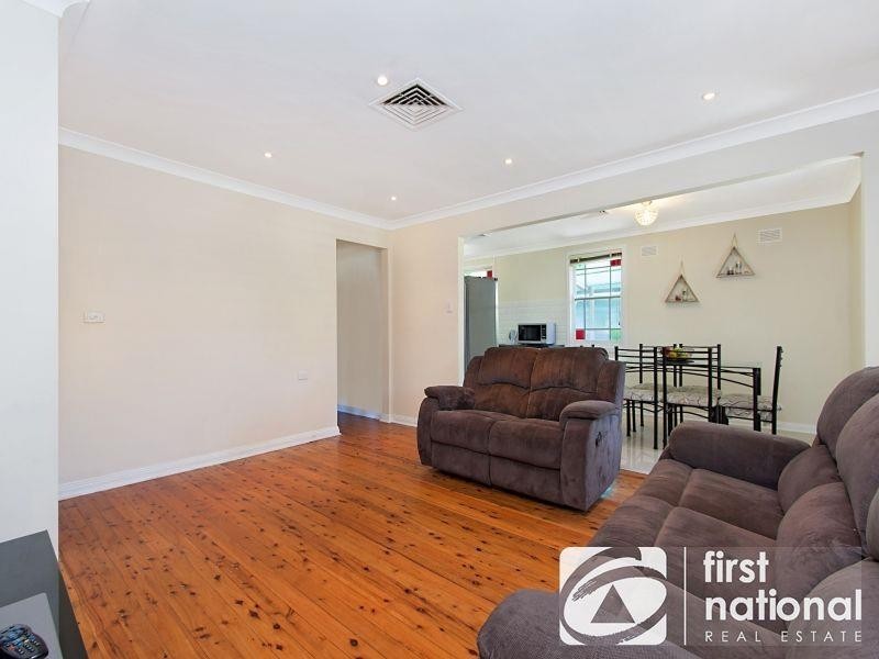 14 Fitzgerald Crescent, Blackett NSW 2770