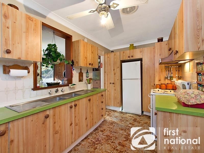 47 Palau Crescent, Lethbridge Park NSW 2770