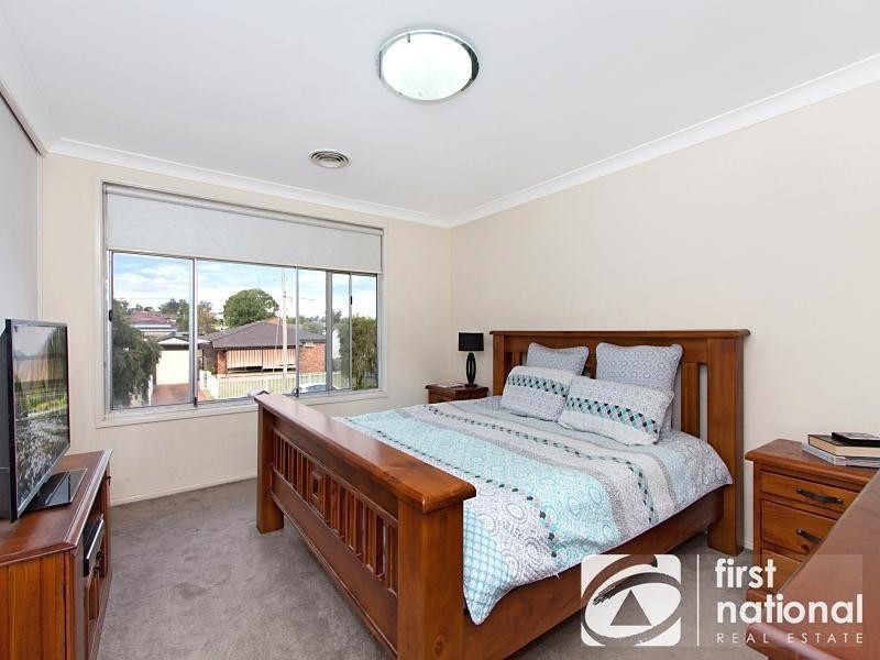 16 Semana Street, Whalan NSW 2770
