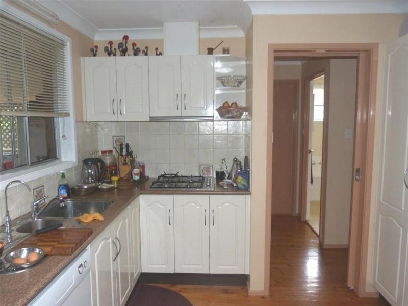 45 Blackwell Avenue, St Clair NSW 2759