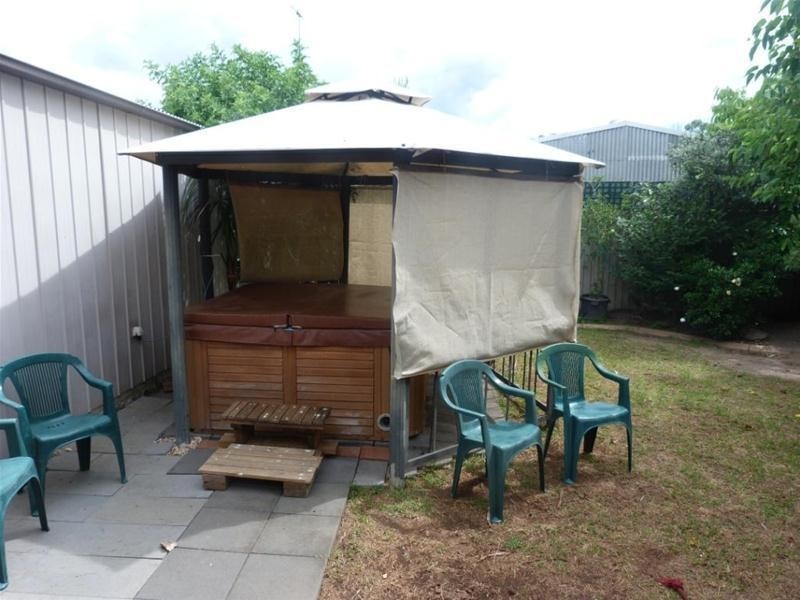 45 Blackwell Avenue, St Clair NSW 2759