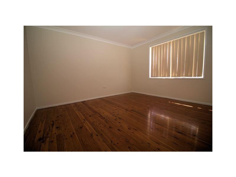 4 Pymble Street, Dharruk NSW 2770