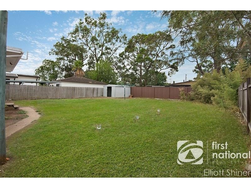 35 Forrester Road, Lethbridge Park NSW 2770