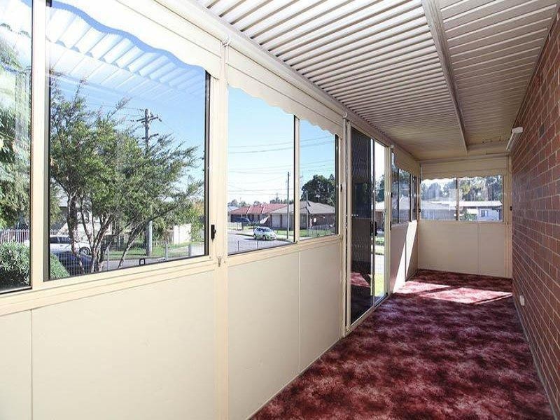 1 Hardy Street, Blackett NSW 2770