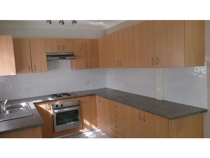 29 Lingayen Avenue, Lethbridge Park NSW 2770