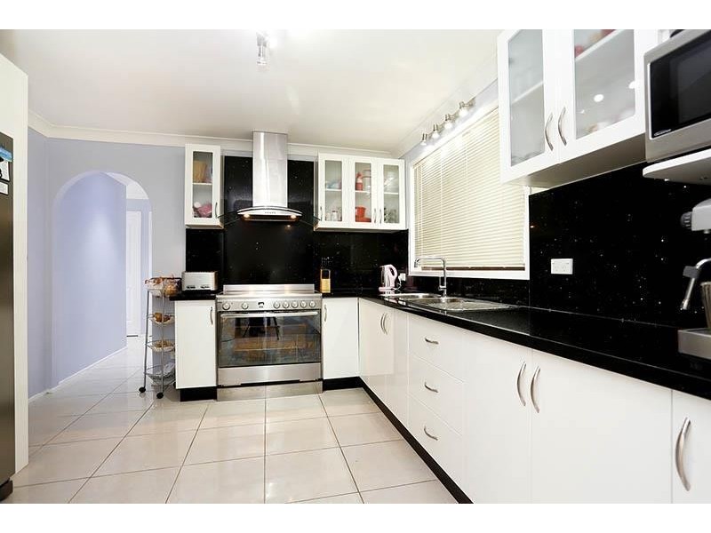 32  Shakespeare Drive, St Clair NSW 2759