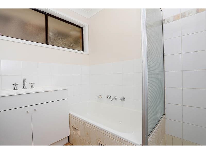 32  Shakespeare Drive, St Clair NSW 2759