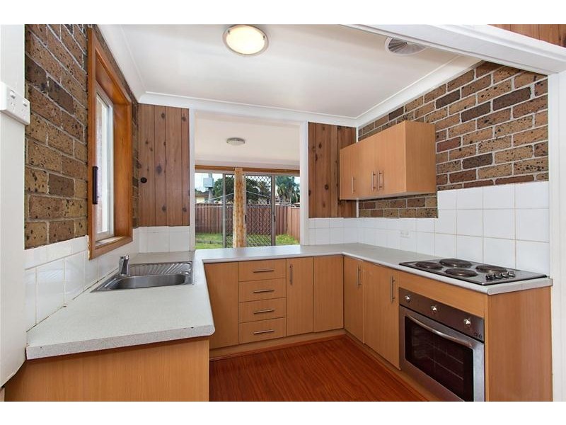 2 Hasselburgh Road, Tregear NSW 2770