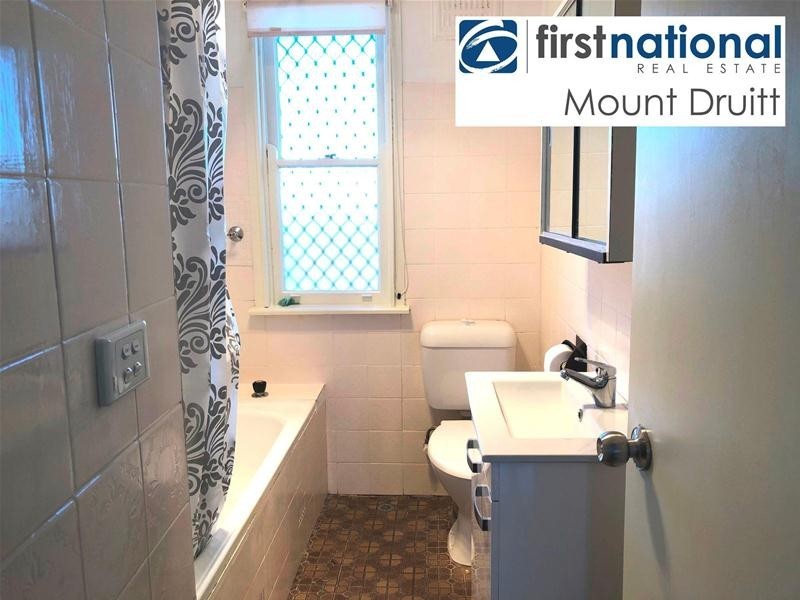 41 Goroka Street, Whalan NSW 2770