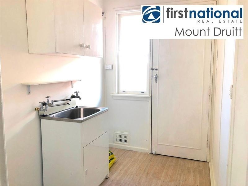 41 Goroka Street, Whalan NSW 2770