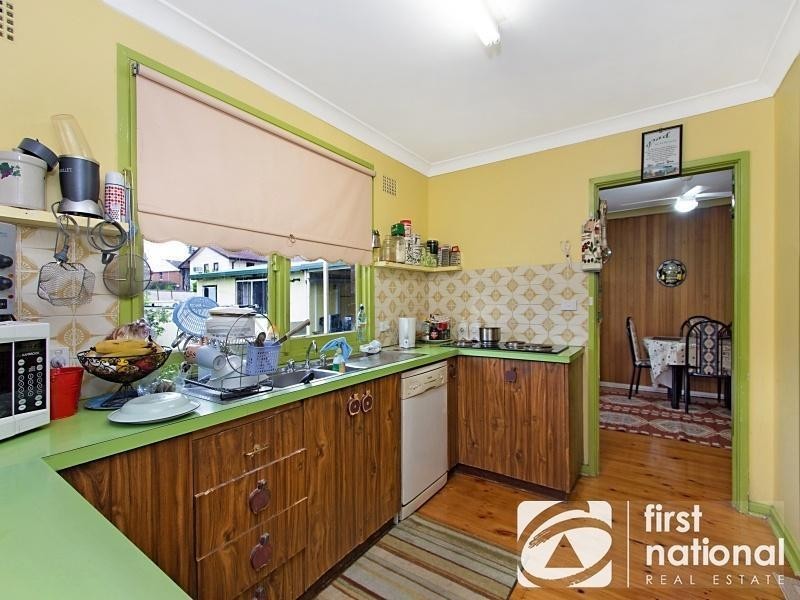 64 Torres Crescent, Whalan NSW 2770