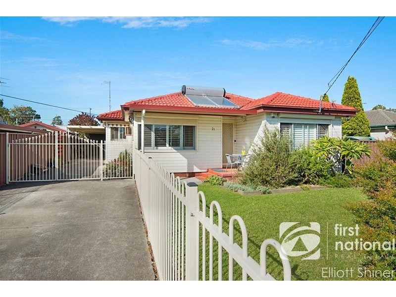 21 Salamaua Road, Whalan NSW 2770