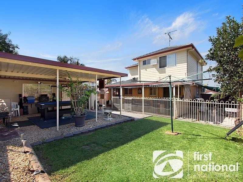 4 Denbern Street, Dean Park NSW 2761
