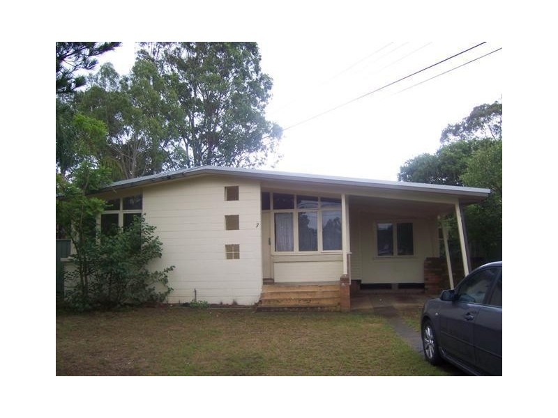 7 HATHERTON Road, Lethbridge Park NSW 2770