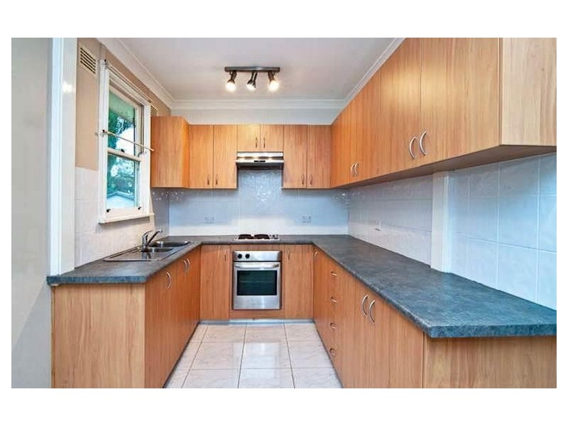 29 Lingayen Avenue, Lethbridge Park NSW 2770