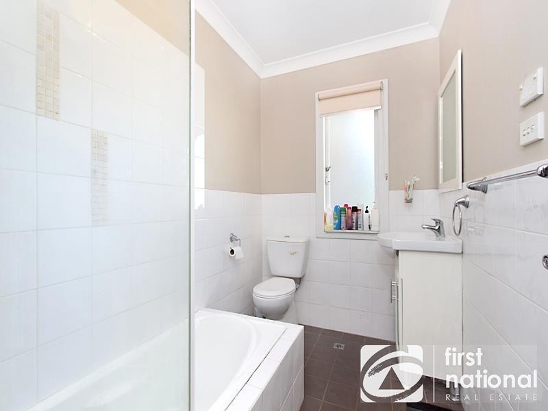 13 Gasmata Crescent, Whalan NSW 2770