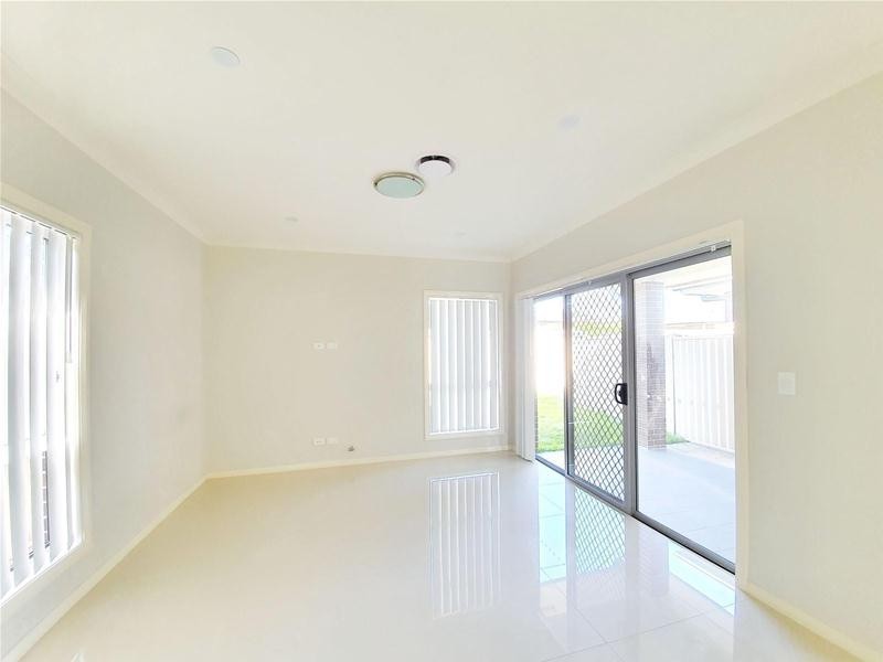 44 Waring Crescent, Plumpton NSW 2761