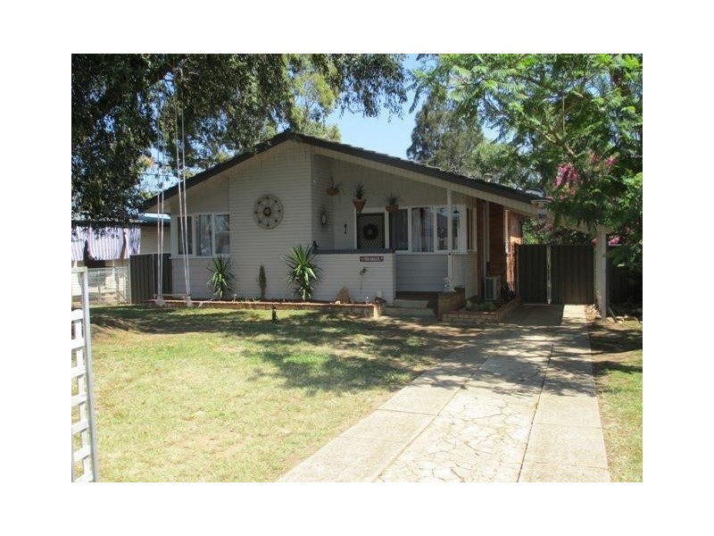 129 Samarai Road, Whalan NSW 2770