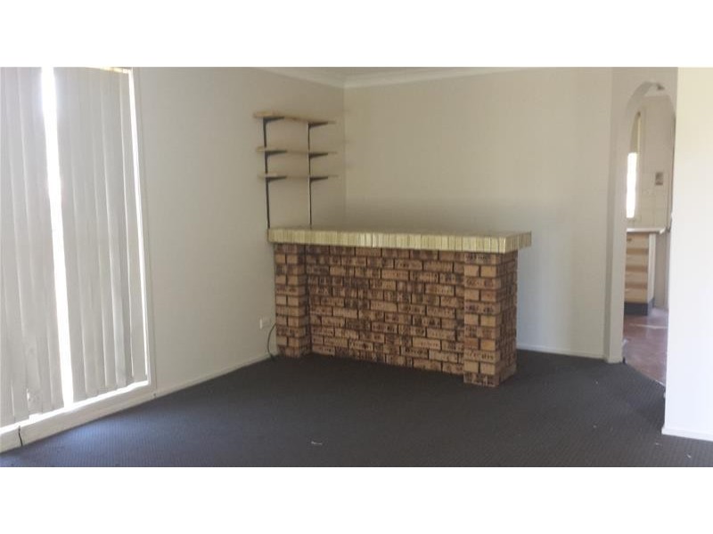 43 Leicester Way, St Clair NSW 2759