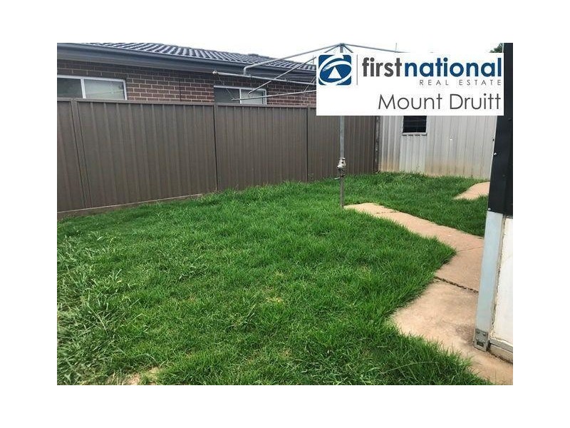 17 Semana Street, Whalan NSW 2770