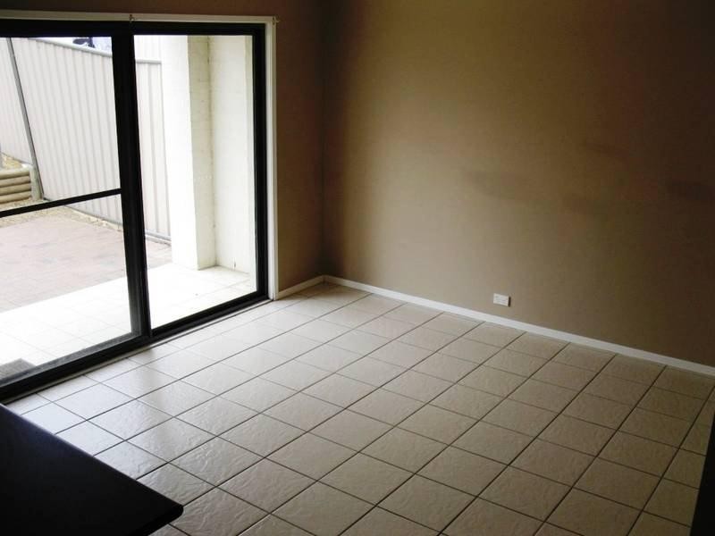 2/90 Parkwood Street, Plumpton NSW 2761