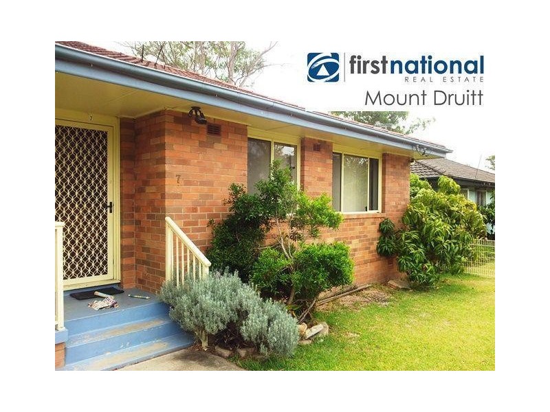 7 Torres Crescent, Whalan NSW 2770