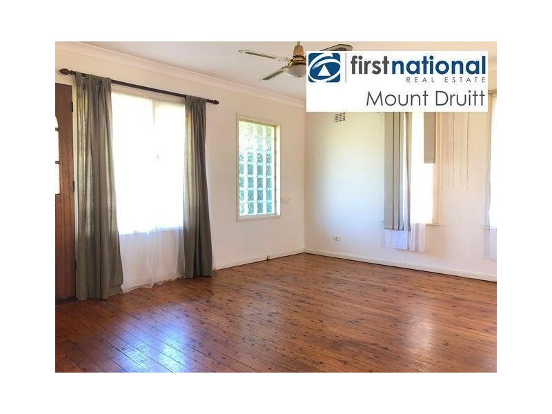 7 Torres Crescent, Whalan NSW 2770