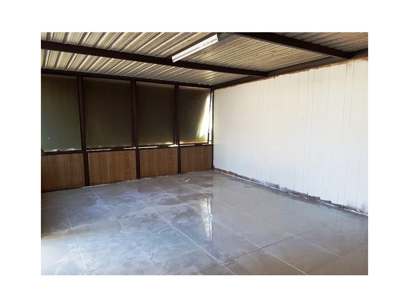 4 Tangaloa Crescent, Lethbridge Park NSW 2770