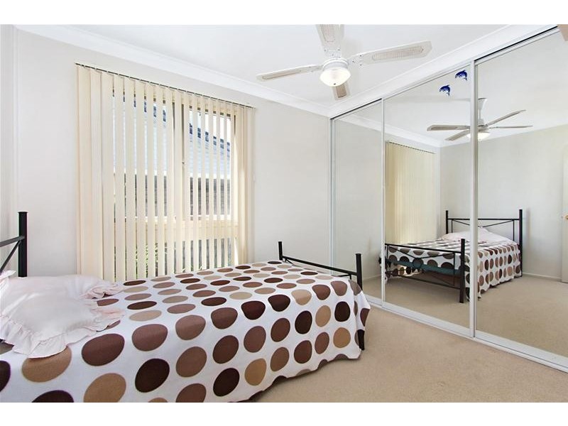 10 Manila Road, Lethbridge Park NSW 2770