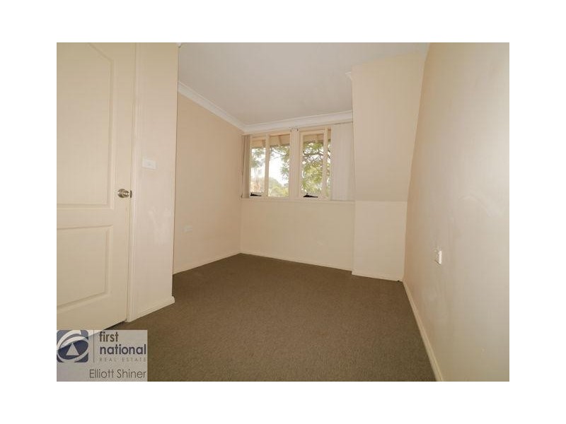 1/9 Gauss Place, Tregear NSW 2770
