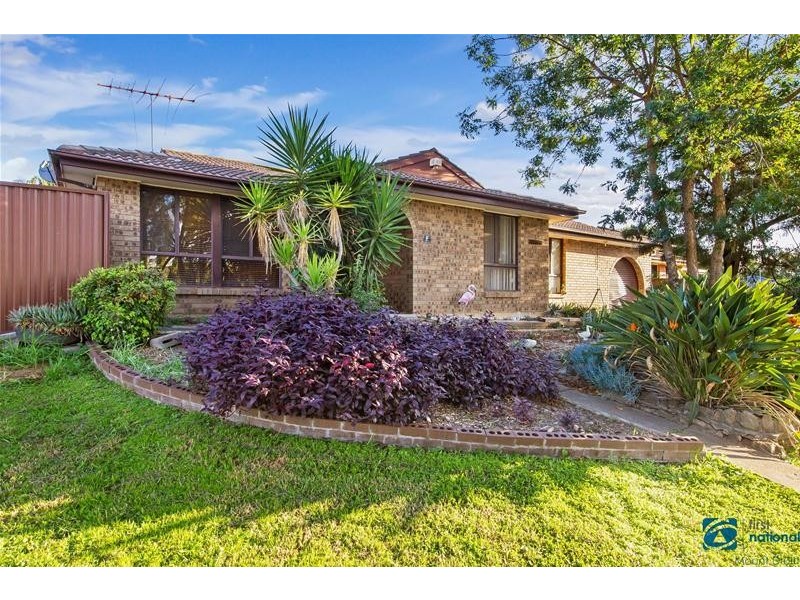 6 Shearer Street, St Clair NSW 2759