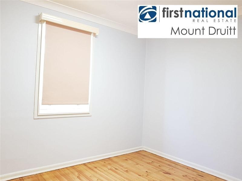 43 Richardson Crescent, Hebersham NSW 2770