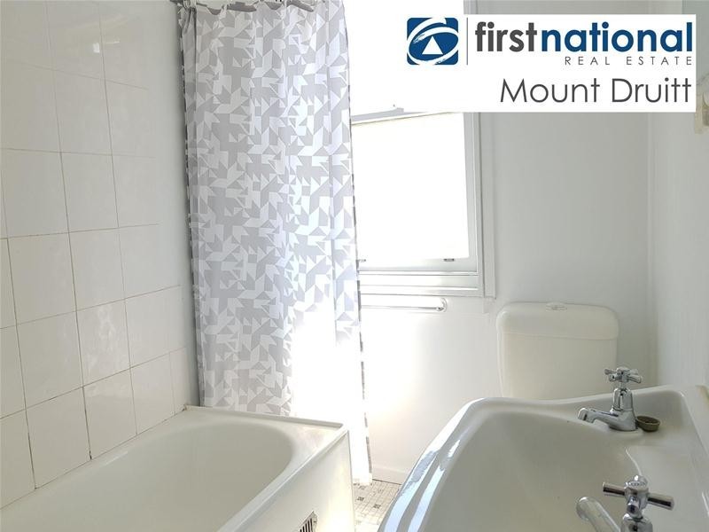 43 Richardson Crescent, Hebersham NSW 2770